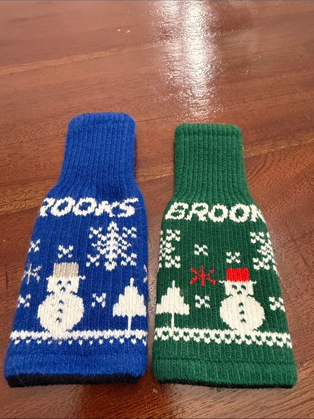 Brooks bottle sweater koozie qty 2